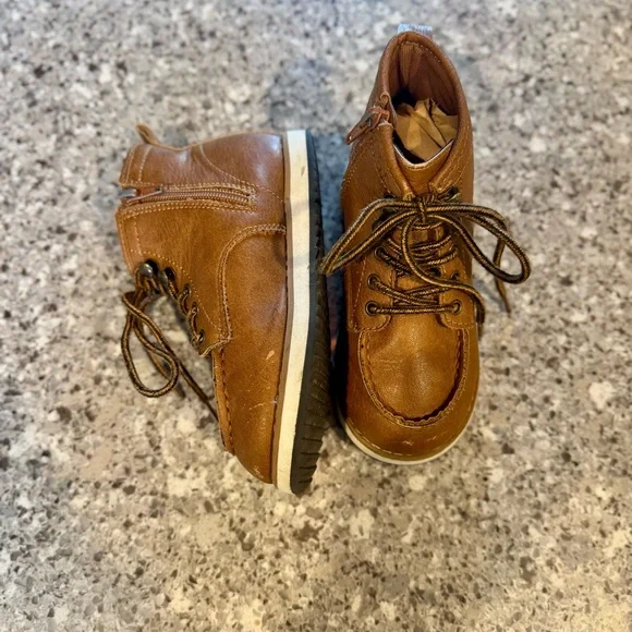 GAP l Kid’s Boot l COGNAC l Boy’s Size 11 - Picture 5 of 13